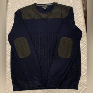 Kenneth Cole Navy and Black Crewneck Sweater